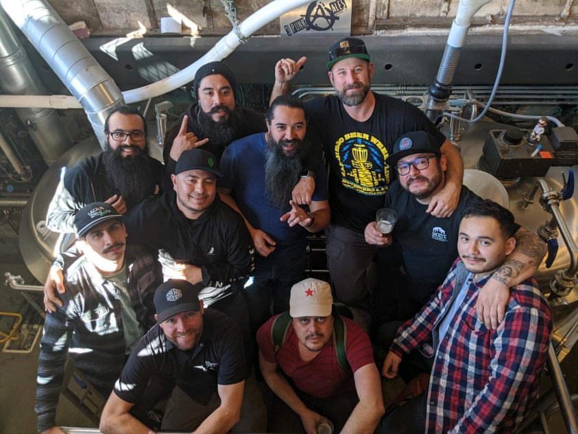 Insurgente (@insurgentebrew) on Twitter photo COLLAB: TJ + SD 🖤
La semana pasada nos juntamos 5 cervecerías de la región para hacer una cheve muy especial para <a href="/MacheteBeer/">Machete Beer House</a> 💥
#Insurgente / @Thr3ePunkAles / #ChulaVistaBrewery / <a href="/southnorte/">SouthNorte Beer Co</a> / #Silenus
Beer without borders 🙏🏽 COLLAB: TJ + SD 🖤
La semana pasada nos juntamos 5 cervecerías de la región para hacer una cheve muy especial para <a href="/MacheteBeer/">Machete Beer House</a> 💥
#Insurgente / @Thr3ePunkAles / #ChulaVistaBrewery / <a href="/southnorte/">SouthNorte Beer Co</a> / #Silenus
Beer without borders 🙏🏽