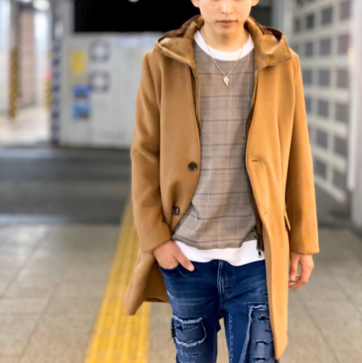 oniko_ff14's tweet photo. ここ数年お世話になってるブランド様のtwitterが
復帰されたので御宣伝
@adonisgreen_jp
@adonis_green_h
横浜ららぽーと店長様によくお世話になってます
綺麗な青のグラデシャツが好きで同じもの複数買ってとっておいたりしてるあたいです！
#アパレル
#推しブランド
#アドニスグリーン
#adonisgreen https://t.co/pQKF09XdaG