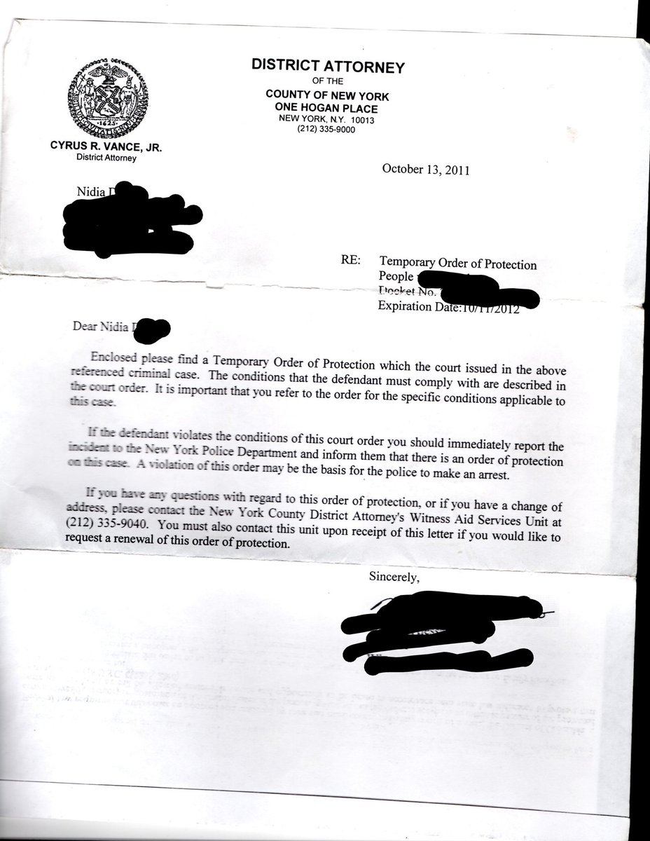 quiet_chica's tweet photo. As long as Cy Vance is District Attorney, victims will never get justice. Weinstein, Epstein, Hadden,
the ex that tried to kill me, countless other dangerous people that are let off with a slap on the wrist. Thank you for sharing your story #EvelynYang!
#FireCyVance #MeToo https://t.co/rPPw5zUDIo