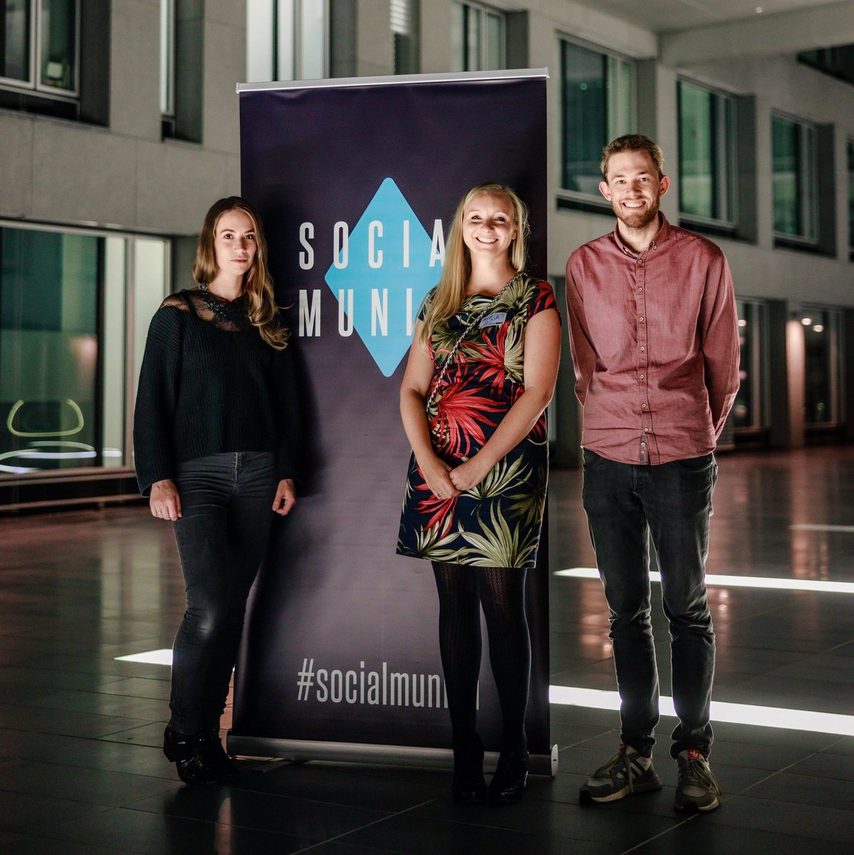socialmunich's tweet photo. Wir freuen uns schon auf euch am Sonntag beim #SocialMunich Jahresauftakt!
Für die Kurzentschlossenen haben wir übrigens auch eine Abendkasse. https://t.co/II0kqjXG3a
