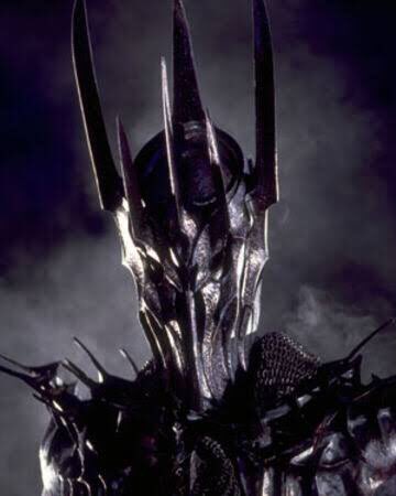 akhooper13's tweet photo. The ring // The man https://t.co/XZejorBqgo