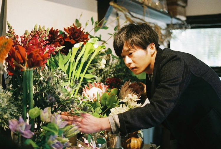 スーモ 田中圭至上1番優しい役 街で1番オシャレな花屋さん 花屋を通りかかる度に夏目さんがいないか確認してしまう 何とも注目して欲しいのが白鳥玉季ちゃんの大人顔負けの芝居 ともさかりえさんのシュール芝居 ラストの終わり方は受け取った人次第で スーモ 田中圭至上1番優しい役 街で1番オシャレな花屋さん 花屋を通りかかる度に夏目さんがいないか確認してしまう 何とも注目して欲しいのが白鳥玉季ちゃんの大人顔負けの芝居 ともさかりえさんのシュール芝居 ラストの終わり方は受け取った人次第で