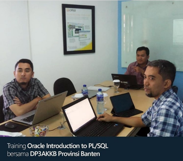 ITTrainerID1's tweet image. Terima kasih kepada Native Enterprise atas undangan mengajar training Oracle Introduction to PL/SQL yang dihadiri oleh staff DP3AKKB Provinsi Banten. Semoga bermanfaat

#trainingoracle
#trainingdatabase 
#plsqltraining 
#freelanceittrainer 
#inhousetraining
#inhousetrainer