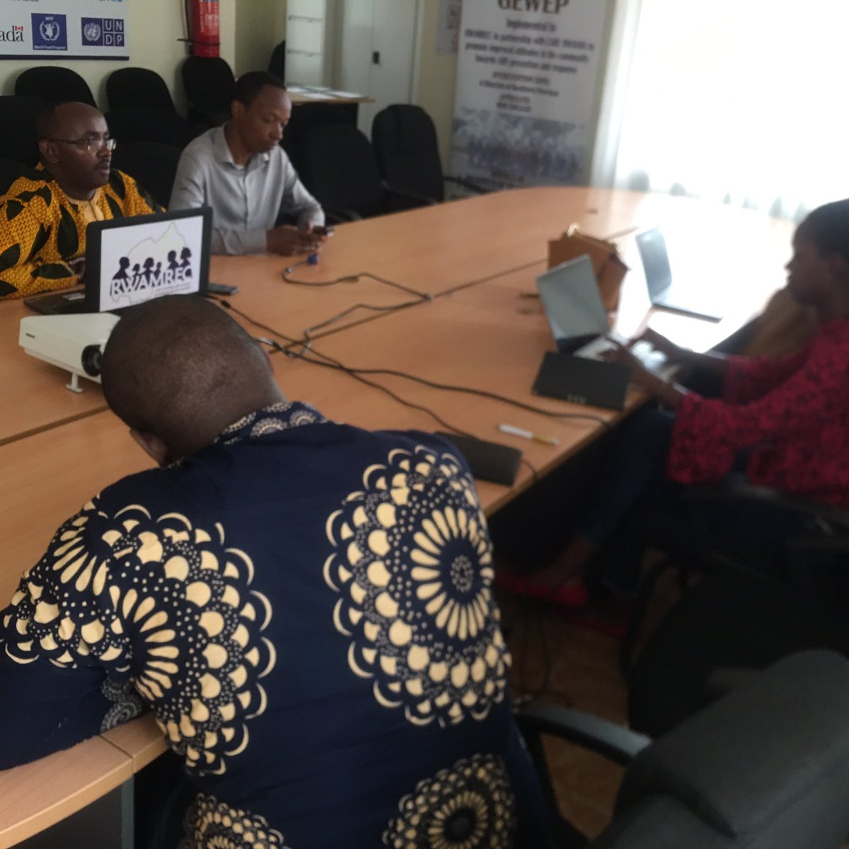 KayumbaAime's tweet photo. Sustainable Dvpt is only possible when men and women are working together @MenEngageAfrica RWANDA chapter steering committee meeting is taking place @rwamrec as secretariat ! thx @RwandaRDI and @HDIRwanda for chairing the meeting https://t.co/C18fA2Uibu