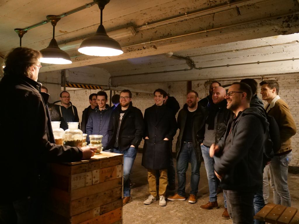 wearetothepoint's tweet photo. At ToThePoint, we keep our saws sharpened by sharing the latest technological and methodical ins-and-outs with each other during our monthly get-togethers, such as three nights ago :)

#WeAreToThePoint #STS #Software 
Eager to join our team? Visit https://t.co/Jv35tc7iPj https://t.co/ws5X1jWfRf