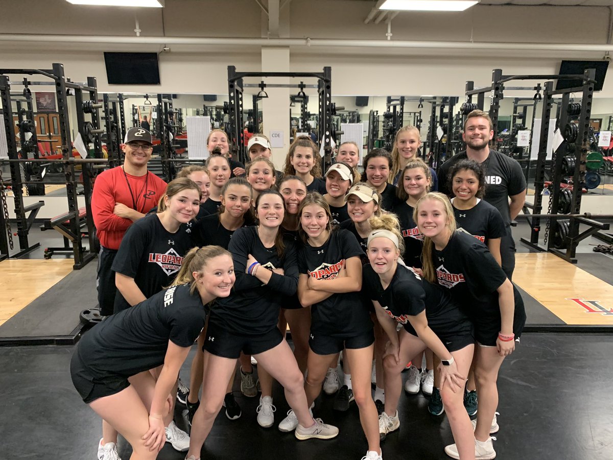 SQUAD.GOALS⭐️
6-7 weeks sure flies by when you’re having fun AND getting better!💪🏼 We can’t thank <a href="/JBeauchamp61/">John Clark</a>, <a href="/PCcoachVoth/">Wes Voth</a>, and Coaches Pastor &amp; Trip enough for their investment in our program &amp; taking us to the off-season finish line!👏🏼 Season, we’re READY! #ONEWEEK #BTH