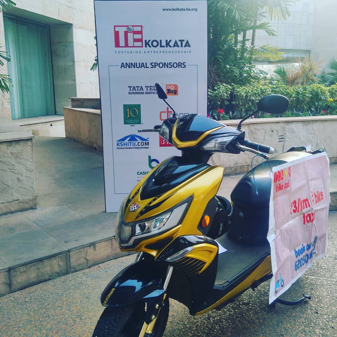 flashksms's tweet photo. India's first electric bike taxi service provider FLASH E-BIKE TAXI  invits to join the e - revolution. 
Download the app now..!
Pilot testing in kolkata...!
#tieconkolkata2020 #gogreengocleanuseflash #flashbiketaxi @PMOIndia
@digvijaysden1 @itsraviranjan @fund_ian @globsyn https://t.co/voDA3yWfMw