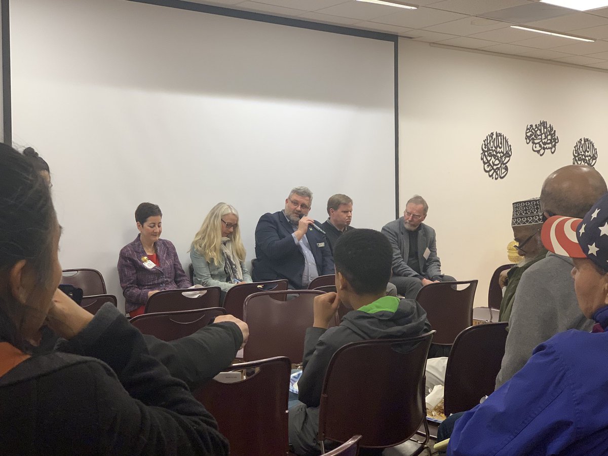 mayorlueb's tweet photo. Thank you to @MET_PDX for hosting the Keep the #SWCorridor Affordable meeting.
Such an important discussion as we’re looking at development and change in our region. https://t.co/q22JrkjQgJ