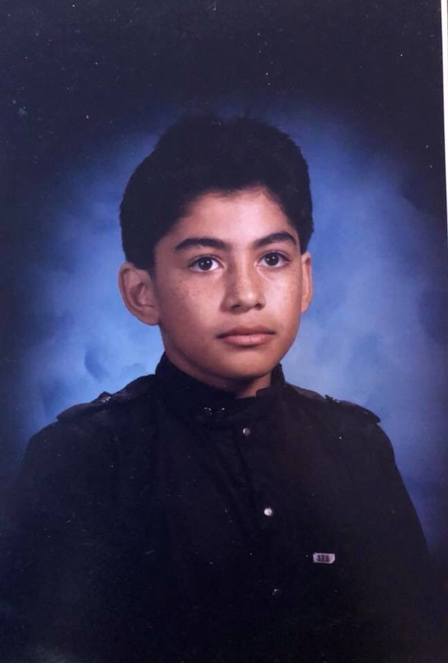 RepWalle's tweet photo. That chia pet and that shirt. Those days I had to explain what those dots on my face were. Freckles. #Txlege #WalleUnit #JicamaConChile https://t.co/1t4cpB6Ow4