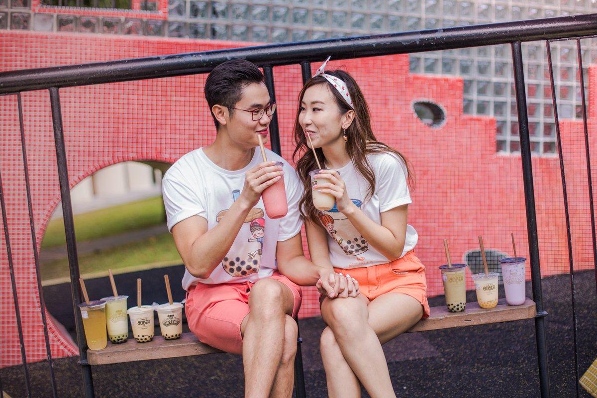 lepakcreator's tweet photo. Relationship Goals: Love for Bubble Tea, Love for you, Love our Bubble Tea Moments together!

https://t.co/PFx7nw3Jin

#sgcloudproductions
#singaporephotoshoot
#preweddingphotoshoot
#couplephotoshoot
#outdoorphotoshoot
#sgphotographer
#singaporephotographer
#tampines
#photosg https://t.co/RHvWntH3Og