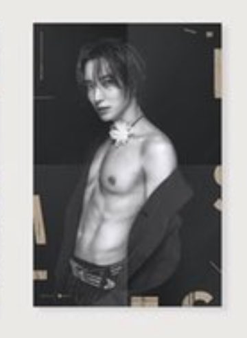 angienim1106's tweet photo. El poster de Leeteuk señoras y señores !! 

😏 😏 

#2YA2YAO! #TIMELESS @SJofficial #SuperJunior #슈퍼주니어 #이특 https://t.co/ioRa3QLCRl