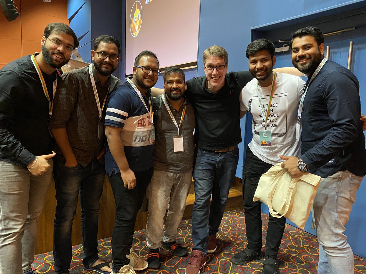MeetApneMannKa's tweet photo. @twostraws WHAT A TALK, MAN🤯!! You are a bomb of energy and I don’t know where do you get your energy from. Would like to know your secret 😉
Meeting you in person is one of the best thing happened to me recently.
#fanboy #ios #iOSDev #swift #iosconfsg https://t.co/tsfbeRzVOl