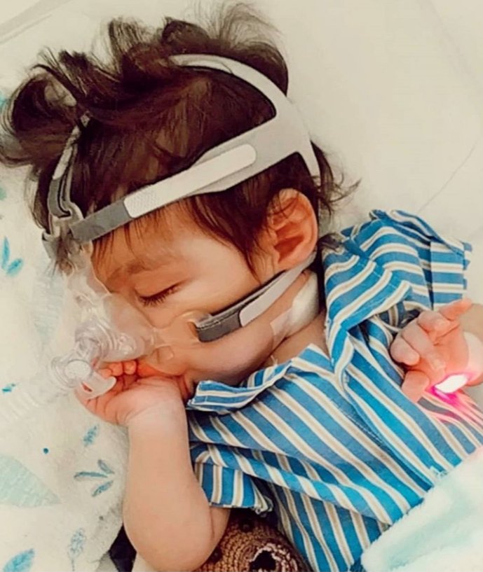 Rose63634554's tweet photo. Ele têm ame 1 e filho de uma amiga minha.ele precisa de 9 milhões pra toma vacina sobrevive..
Correr la no meu instagram
@dpsde10anosfuimaedenovo2019
Curti é comentar compartilhem 
Juntos somos mas forte..
#doacao #ame  #teleton2019 https://t.co/a3kJRSPs4K