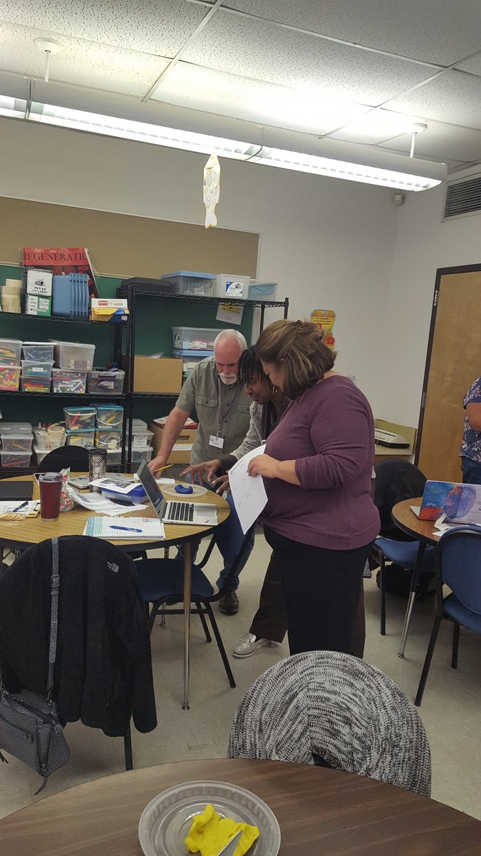 ElizabethKeit19's tweet photo. Having a fun learning day with my 5th Grade Science Contacts. Check out their landforms reviewing 5.7B using RETEKS in Stemscopes and QuickTime. They recorded their model to use at centers. #iamepisd @sheritamartin @taturner516 @EPISD_ITS @bbarron21 @ELPASO_ISD https://t.co/nxHd9fcR4x