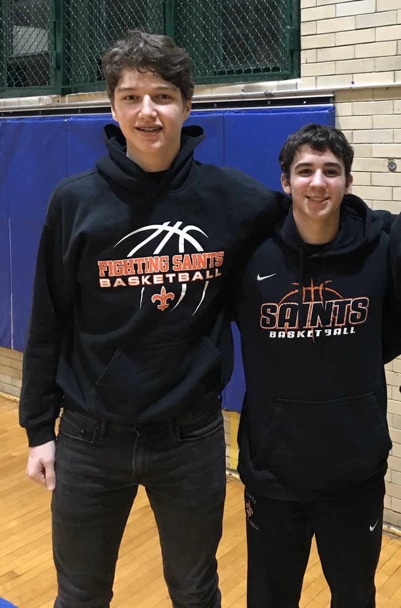 Ben40725's tweet photo. This thankful Thursday I am thankful for my friend Matthew Peddy. He helps figure out what to do when I am not sure about something basketball related or in real life. #ThankfulThursday @bballwoods23 @hoopsmurphy https://t.co/khxaotkVza
