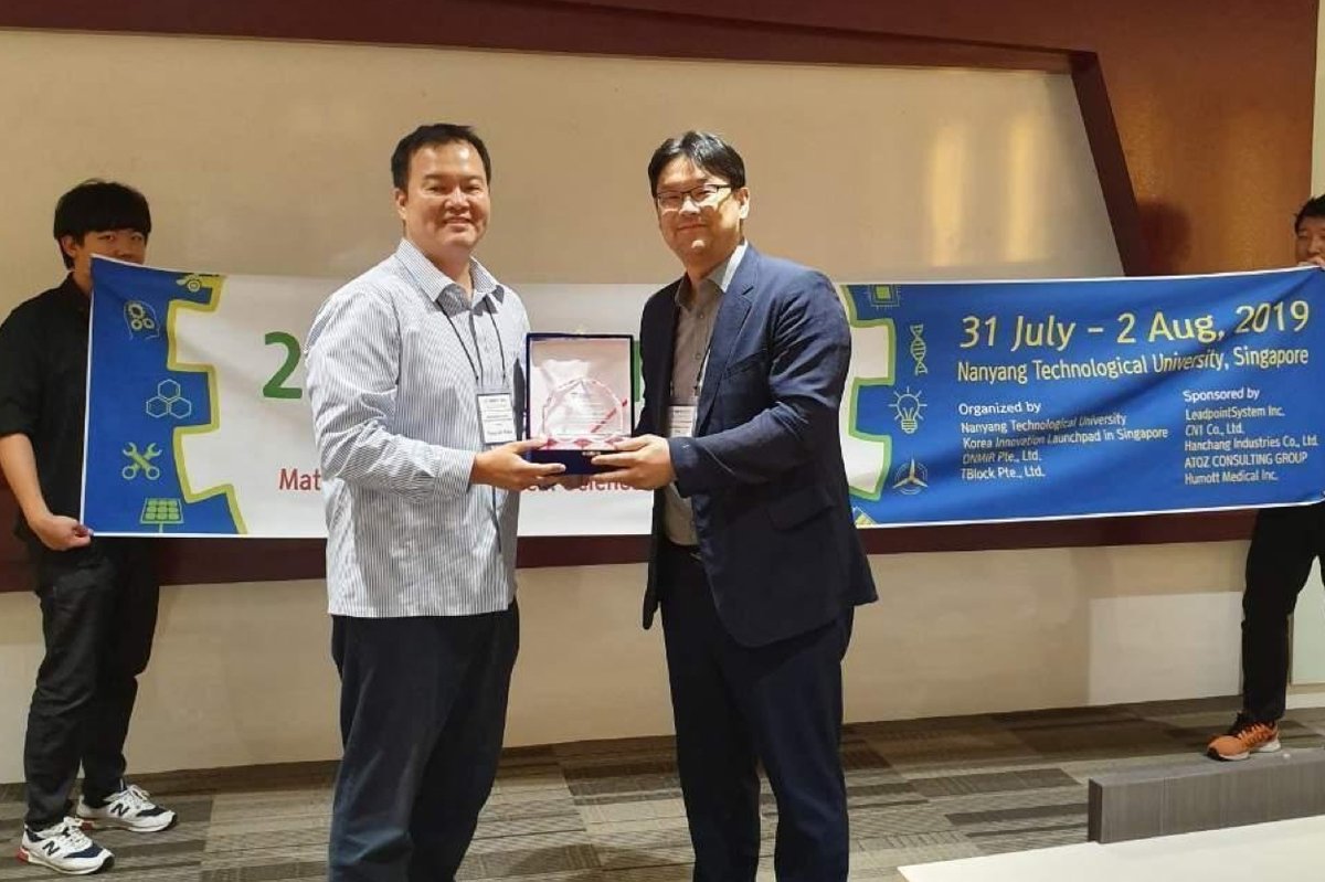 LeadpointS's tweet image. Platinum Partner of IWM2ST2019 Workshop Sponsored by Nanyang Technological University in Singapore

leadpoint.co.kr/bord/bbs201800…

#Blockchain #LeadpointSystem #TBLOCK #NanyangTechnologicalUniversity #IWM2ST2019  #Singpore #workshop
