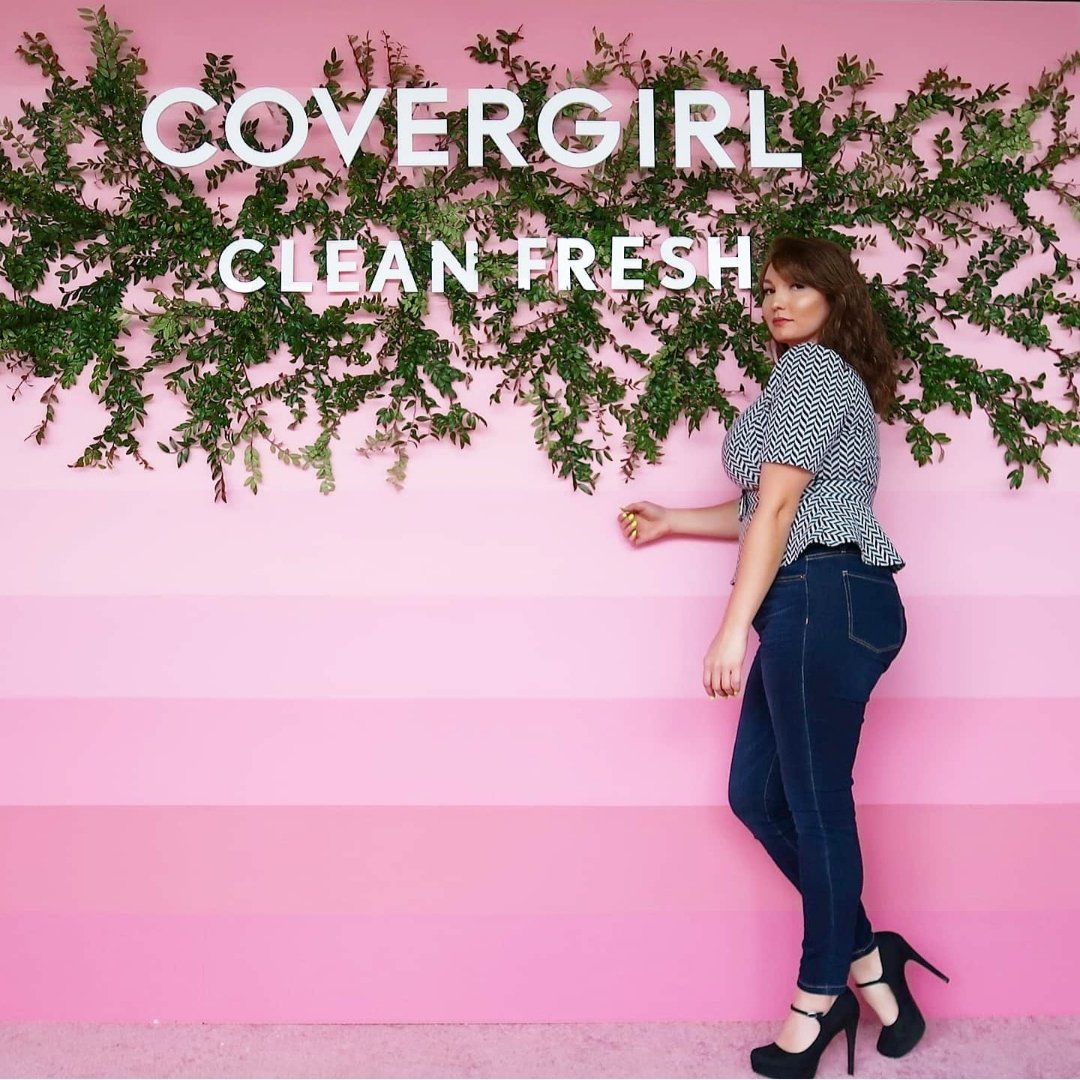 djcomplexlex's tweet image. Today was amazing &amp;amp; meaningful! 
DJ'd the @CoverGirl #CleanFresh Collection Launch Event from 12-3pm at @RollingGreensLA 💗
The collection is cruelty-free, not tested on animals, vegan, &amp;amp; free of formaldehyde, phthalates, parabens, sulfates &amp;amp; talc. All the catered food was vegan!