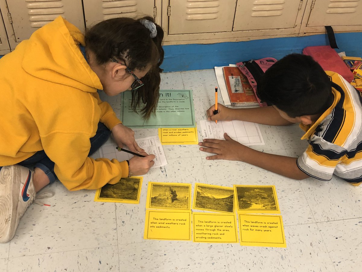eeevans25's tweet photo. This may just be my favorite unit yet! Landforms and the effects of weathering, erosion, and deposition. @jagsofjefferson #BeBold https://t.co/hQagpWxKQ0
