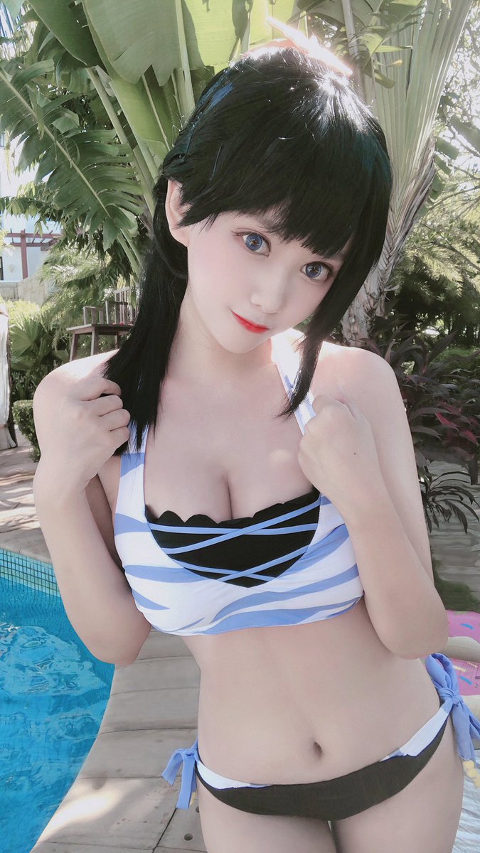 Real_Karirin's tweet photo. #SSSS_GRIDMAN  #cosplay 
#たからだ りっか
水着🌞 https://t.co/8GHfVJhFrQ