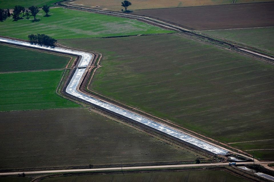 ConnectionsGMID's tweet photo. More than 7,000 landowners are now enjoying the benefits of Connections - that's access to a world-leading, automated irrigation system. https://t.co/OqldyFpF52 https://t.co/GI2kZQ7Pjf