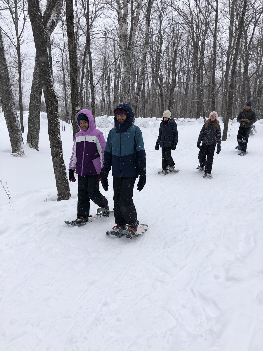 WEMSWolfRidge's tweet photo. 2c snowshoeing https://t.co/nFqcXrxONl