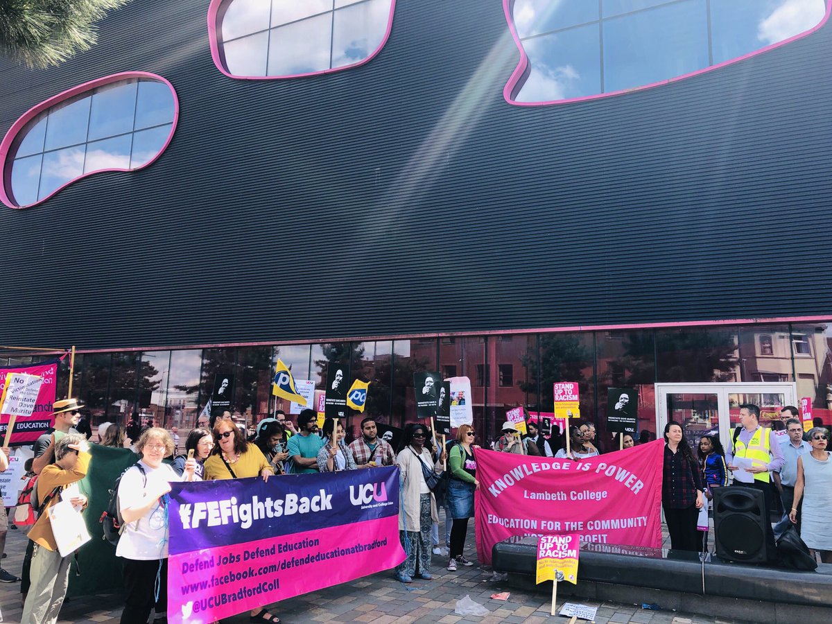 Saddened by the passing of Nita Sanghera, VP of <a href="/ucu/">UCU</a>. She was a giant of the labour movement &amp; inspired WOC like myself. I proudly shared a panel with her discussing the rise of the far-right &amp; at the demo for <a href="/MurituDavid/">David Muritu</a>.

My thoughts are with her loved ones. Rest in power. ❤️