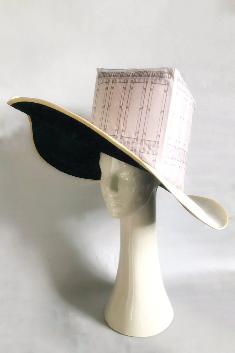 ZGmillinery's tweet photo. Hats aren’t always so serious 💁🏻‍♀️
This Art Deco inspired hat is in fact a building carefully designed on Photoshop and printed onto pink silk.
To compliment the 20’s &amp; 30’s inspired colour palette the underside of the crown is a luxurious green velvet, perfect for the era. #hats https://t.co/60sIIUOTs7