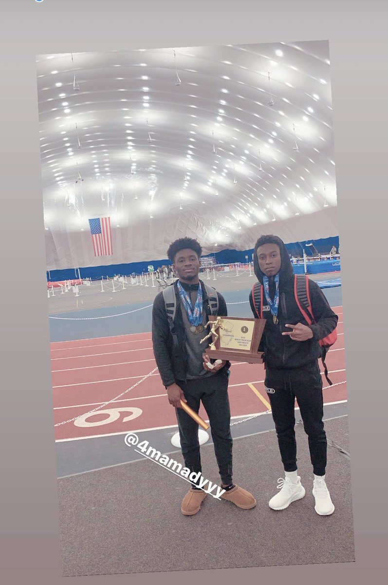 ShemarWilson10's tweet photo. Great day today we won states💯💪🏽 https://t.co/2PX0v2fAPQ