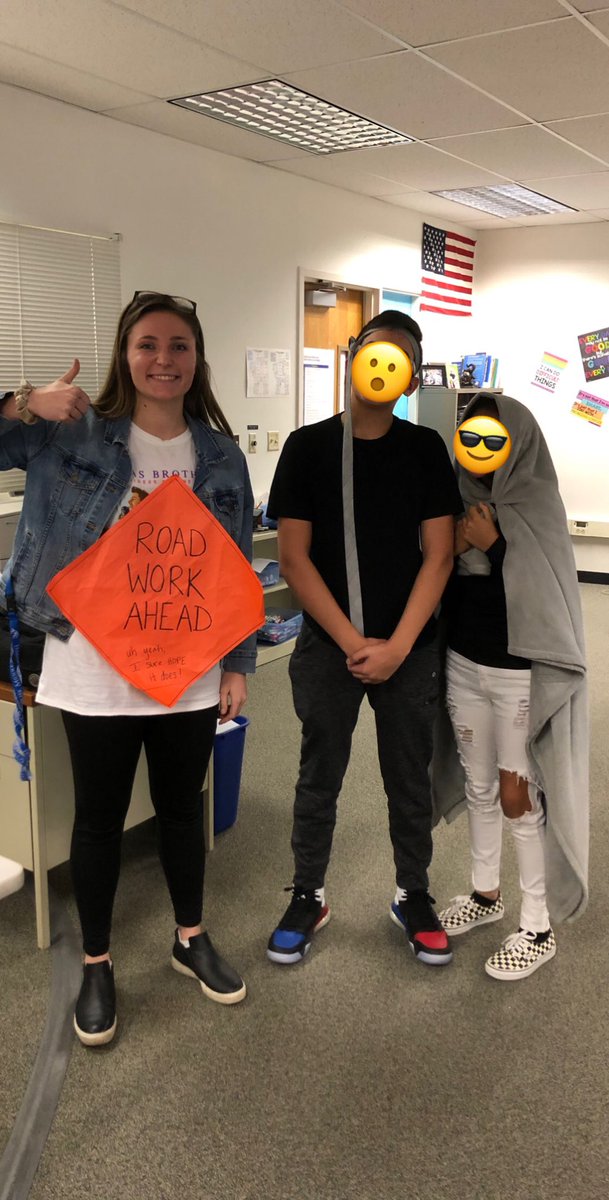 BeccaTessarolo's tweet photo. Another day of #spiritweek at @FalconCreekMS today, it was #vine and #meme day. Probably my favorite day yet. #vinesnotdead https://t.co/ipPfYRn3kQ https://t.co/kQyH0pghOh