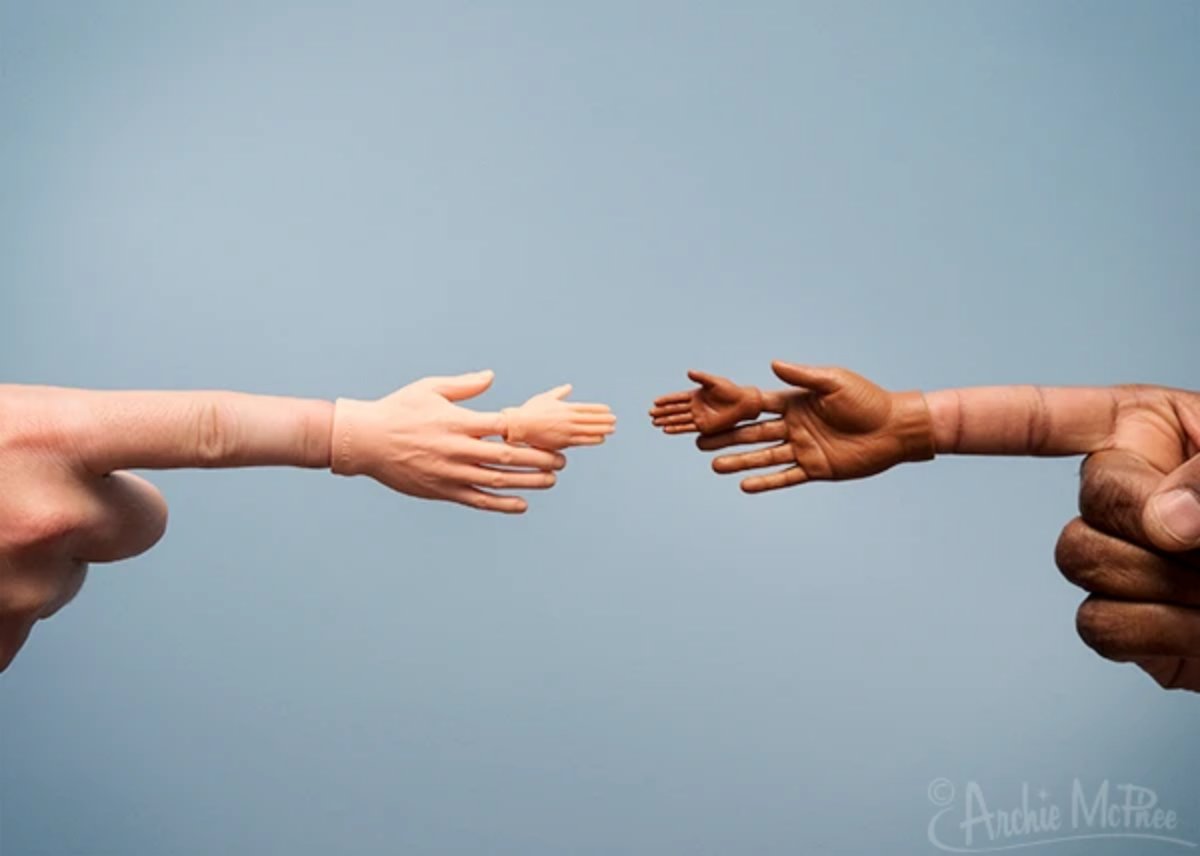cursed_presents's tweet photo. Finger Hands For Finger Hands 🖐☝️
(make sure you have finger hands before getting finger hands for finger hands)

#cursedpresents #cursed #fingerhands

https://t.co/Iy5aSRK0Z2 https://t.co/crC1kPeC8g
