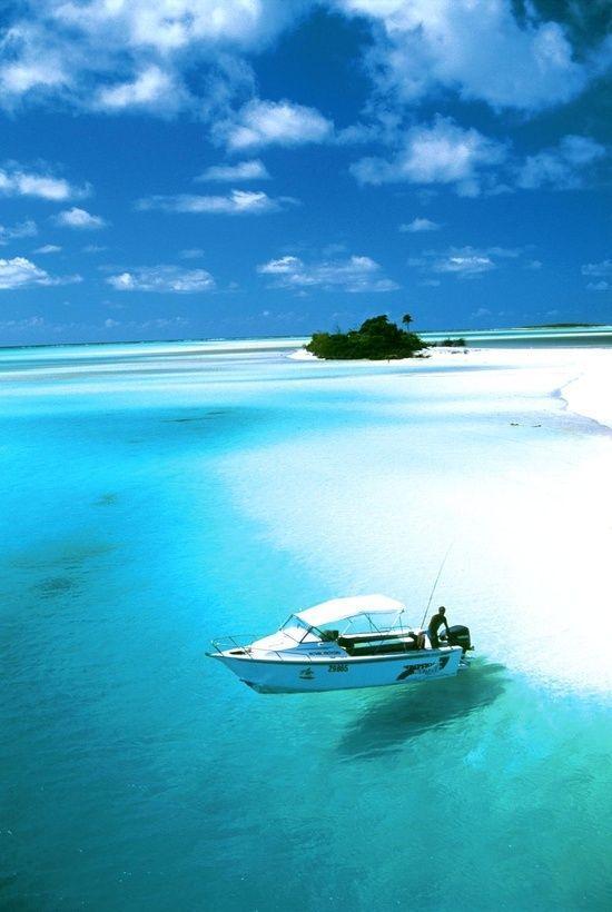 絶景 こんなにも美しい地球 No Twitter ニューカレドニア ユピ湾 太平洋上に浮かぶフランスの海外領土であるイル デ パン島の美しい海 透明度の高い水中には 数多くの熱帯魚や珊瑚礁の世界が広がっており 天国にもっとも近い島 と呼ばています 旅