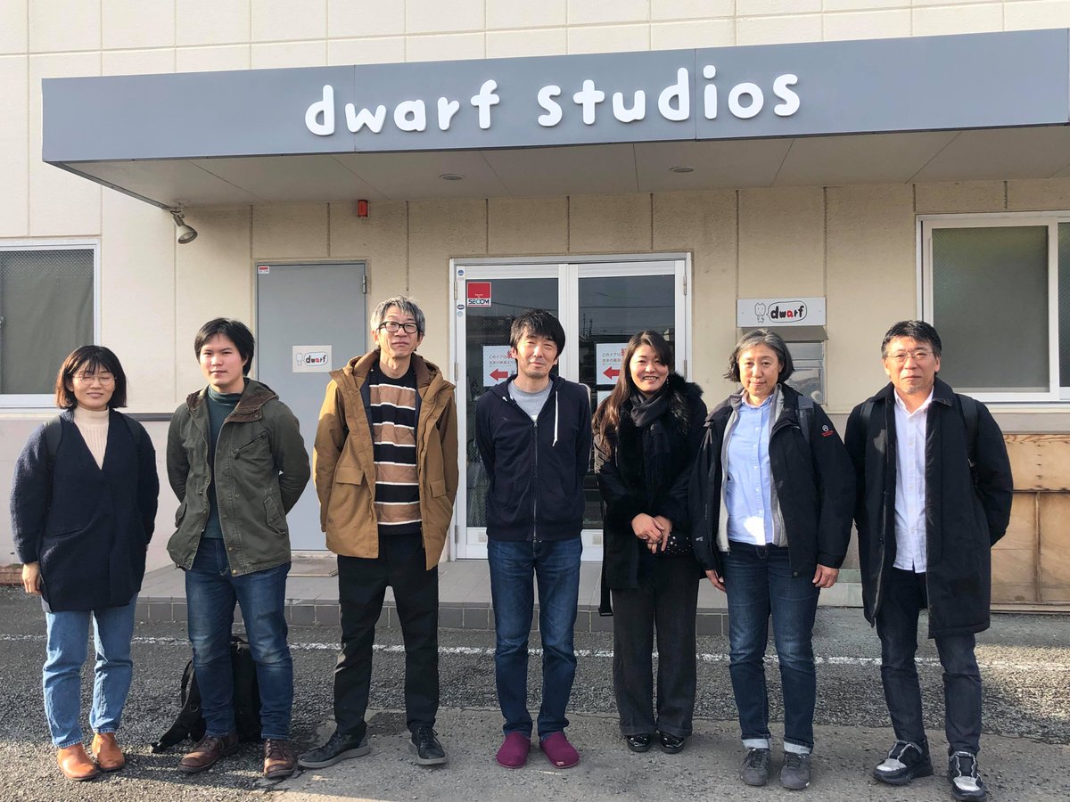 dwarf_inc's tweet photo. みなさん❗️❗️あのストップモーションアニメ『ごん GON, THE LITTLE FOX』を制作した、「TECARAT」さんがスタジオ見学に来てくれました🦊🤗✨✨ただいま絶賛撮影中の #KUMANOKO を見学👀!いろいろ観察して回るみなさん、真っ直ぐな目とキラキラした表情がとっても素敵です🌟@TECARAT1 @gon_tecarat https://t.co/CZSOoPf8GI