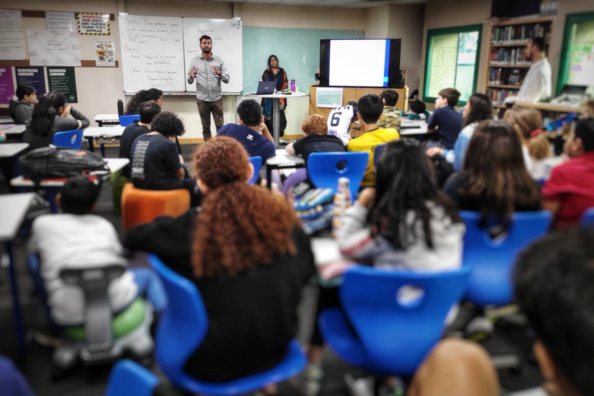jchumblecrofts's tweet photo. How do you build #empathy in students about local environmental issues? Bring in a local 7th generation fisherman to share his story! @ASBIndia #asbms #asbcsr #aes @stephentoole @SamBourke6 @msneidmusic #trusteesofourenvironment #community #responsibility #WhatSchoolShouldBe https://t.co/l7eKHFI667