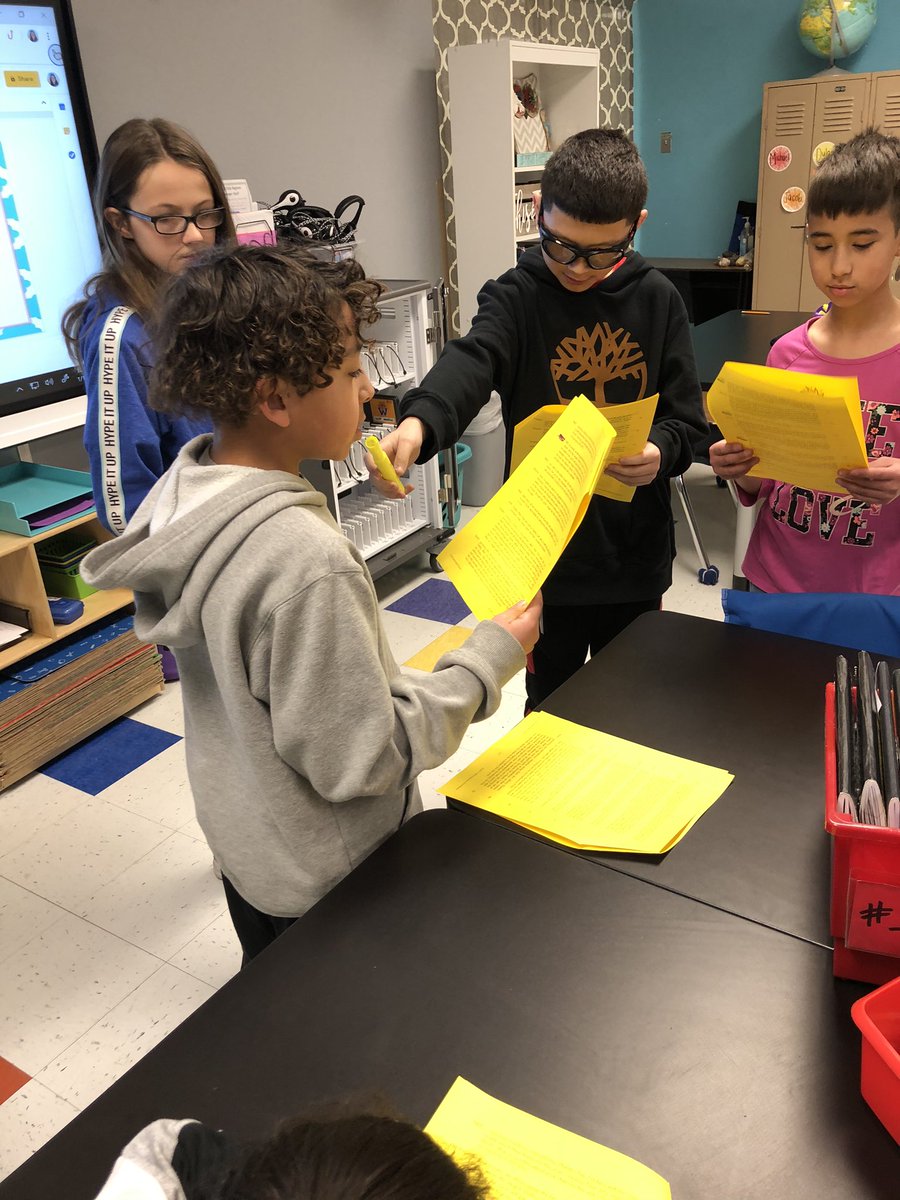 katybethshaw's tweet photo. Having fun with readers theater today!! Learning about the water cycle, then writing and sharing our facts with give one-get one!! @NatWilliamsElem @LubSci @lead4ward @LubbockISD https://t.co/JNUKNOaqEe