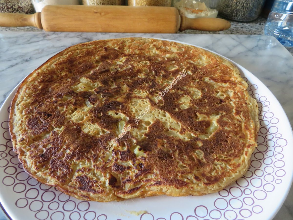 Dogadit's tweet photo. Bonjour !
Un menu #indiceglycémique bas #végétarien
P’tit déj: #Matefaim
Ce midi: Nuggets de #tempeh - Wok de #légumes au #sésame
Ce soir: #Soupe de #poiscassés au #tofufumé - Légumes d'hiver rôtis au four
https://t.co/ffmHr60MRr https://t.co/vvwpavmpi0