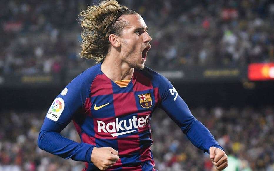 Bola24CC's tweet photo. Barcelona Tidak Perlu Pengganti Suarez Karena Ada Griezmann https://t.co/3yYaPKqFZS https://t.co/JbsljLOpe1