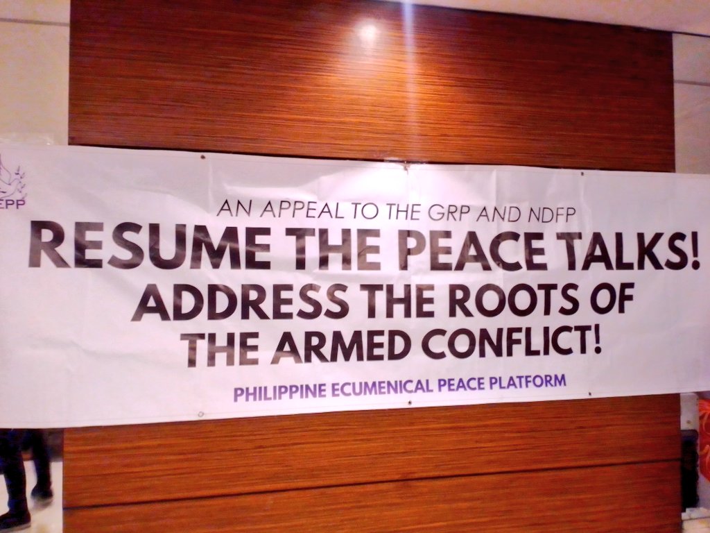 karapatan's tweet photo. Rights groups and peace advocates gather at the Assembly for Peace here at the Quezon City Sport Club to call for the resumption of the peace talks between the government of the Republic of the Philippines and the National Democratic Front of the Philippines. #PeaceTalksItuloy https://t.co/Od9wyWGRtY