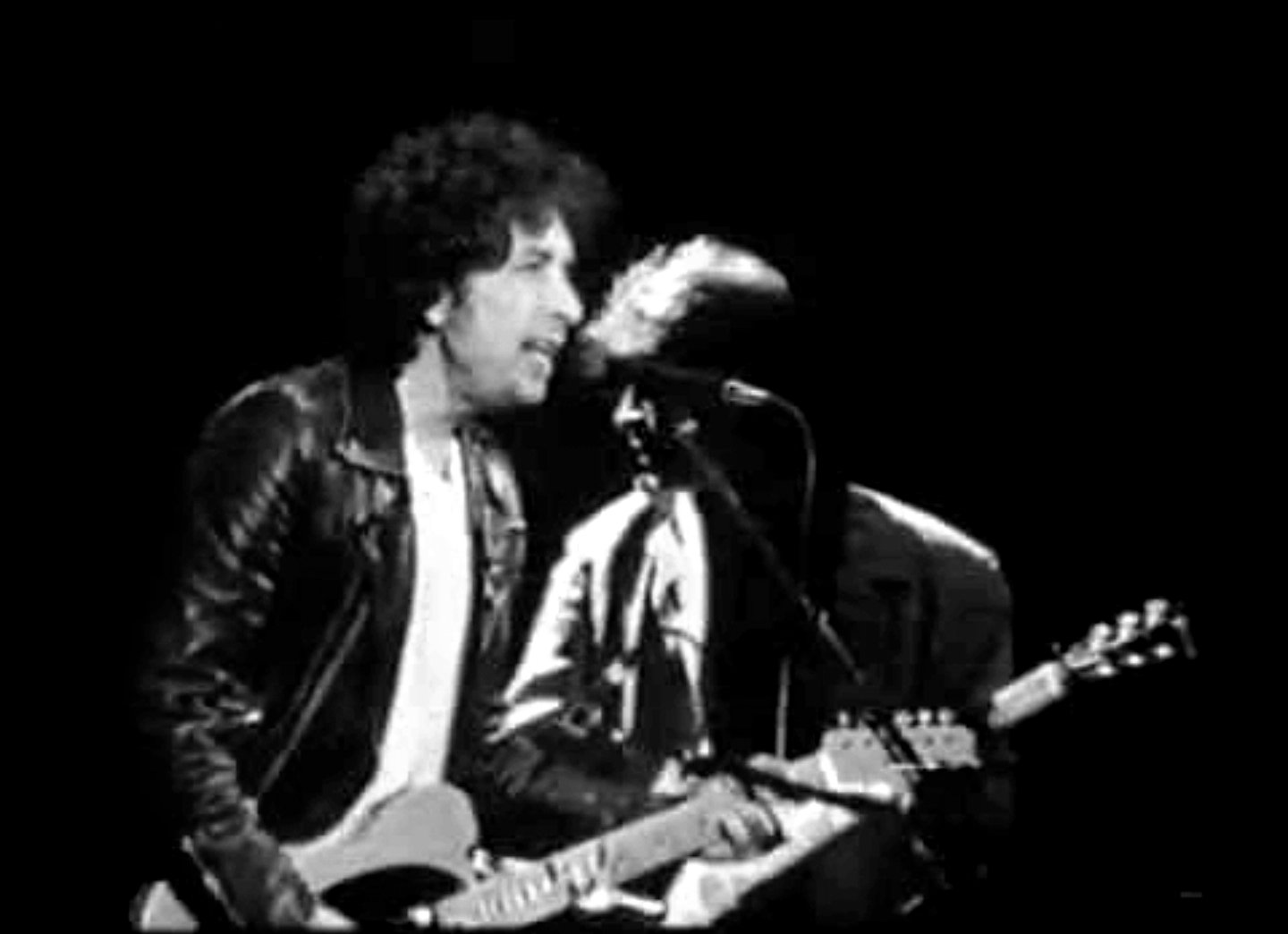 Happy Birthday Mick Taylor


I And I
Rome 1984 