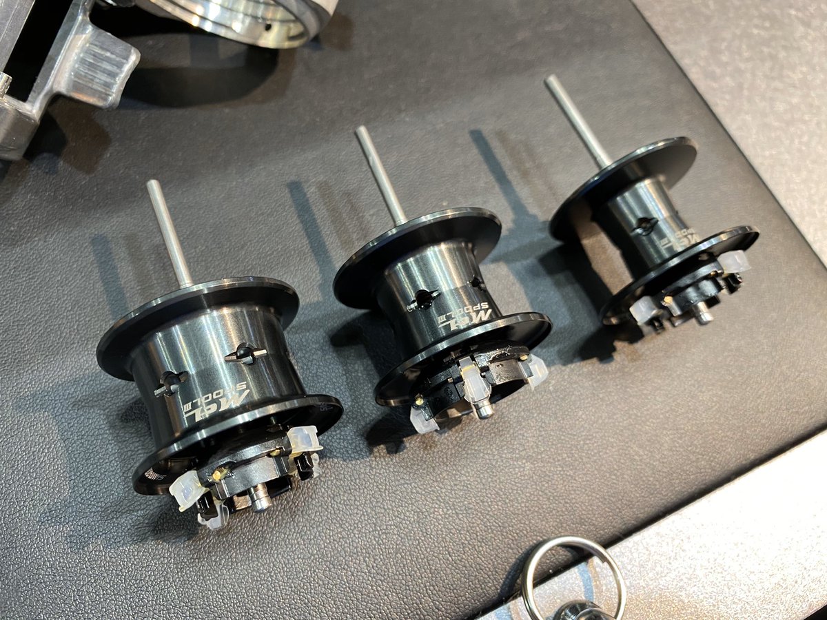 シマノ 20メタニウム 深溝スプール - リール シマノ 20メタニウム 深溝スプール - リール