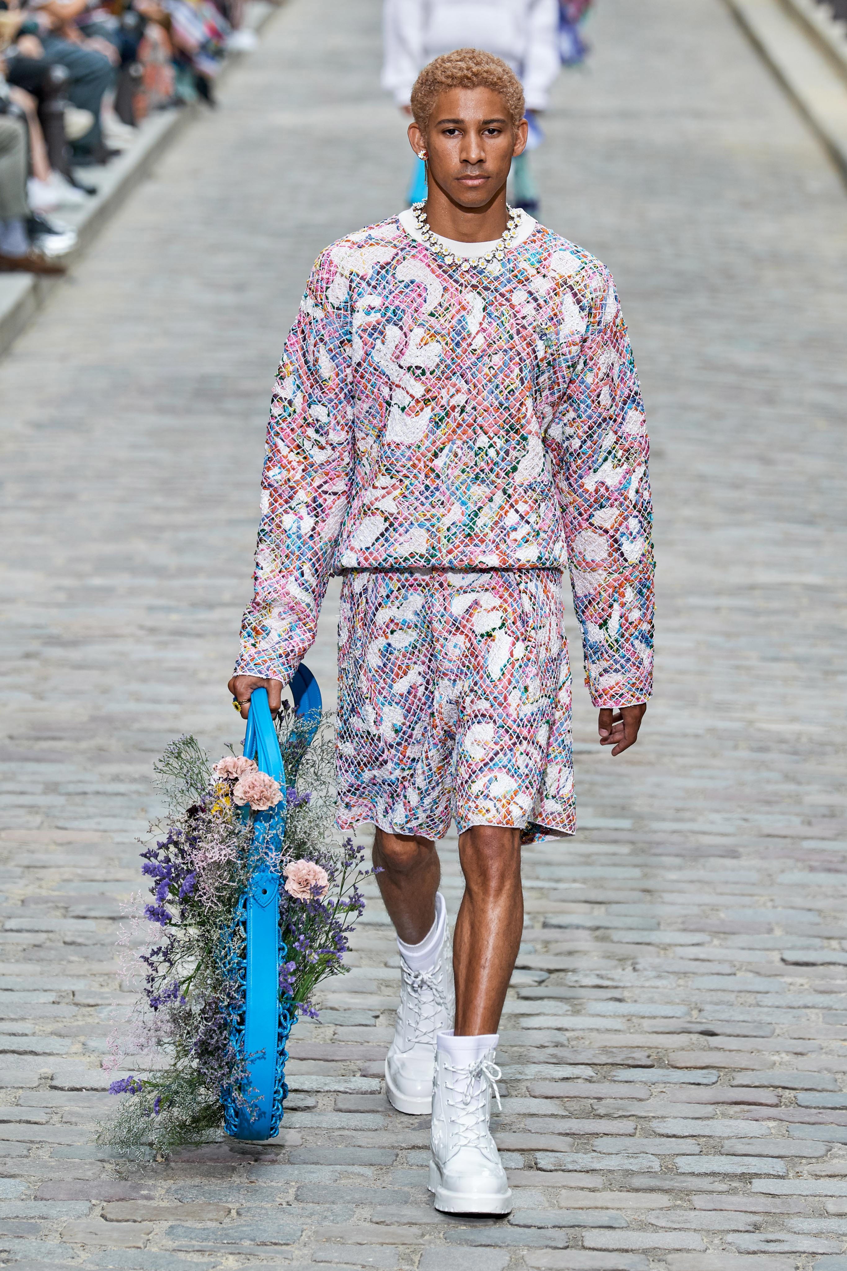 Paris Fashion Week Men's Fall-Winter 2020 - Street Style at Louis Vuitton  show 