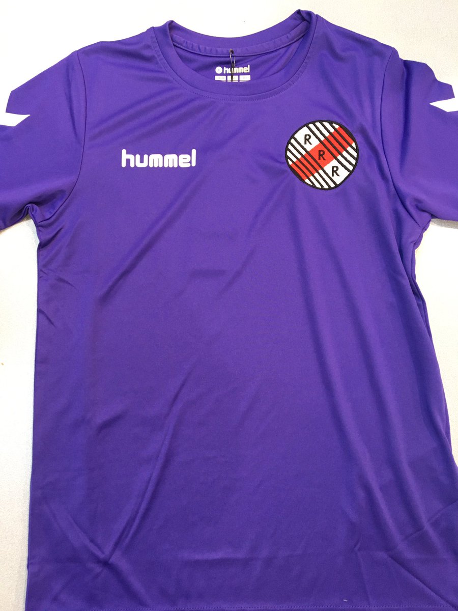 RAInclusion's tweet image. So proud of the pupils who went to Toryglen today to complete the Reading the Game programme. Fantastic ambassadors, willing footballers &amp;amp; lovely company. Great to see so many parents/carers too. Thanks for supporting us. Well done all😊 #Partnership @RosshallReads @RosshallCL