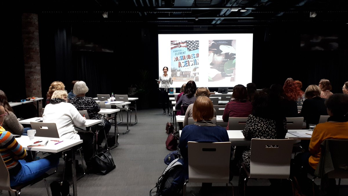 AKuopio's tweet photo. Tänään Savon alueen kirjastot kouluttautuvat suosittelun teemalla! Suuret kiitokset Marika Helovuo ja Jutta Laino-Tabell inspiroivasta päivästä!!📚

#neverstoplearning #savonake https://t.co/Y13WWJXgip