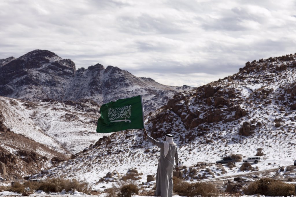 Saudi_MT's tweet photo. وتتميز باقات #شتاء_السعودية❄ بخدمات نوعية تشمل الحجز والمواصلات والضيافة والإرشاد وتتفاوت ما بين رحلة اليوم الواحد إلى 7 أيام تغطي المواقع السياحية والتاريخية للرياض وجدة والدمام وتبوك والمناطق القريبة منها. https://t.co/Z1CxYXZwwX