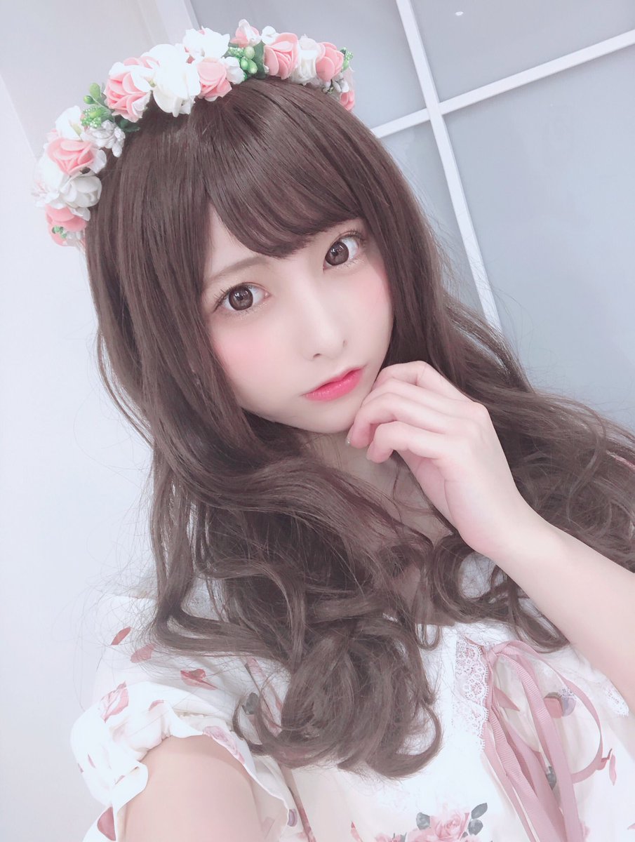 うらまる Twitterissa とある撮影をしてきました 花冠かわいい ᐕ