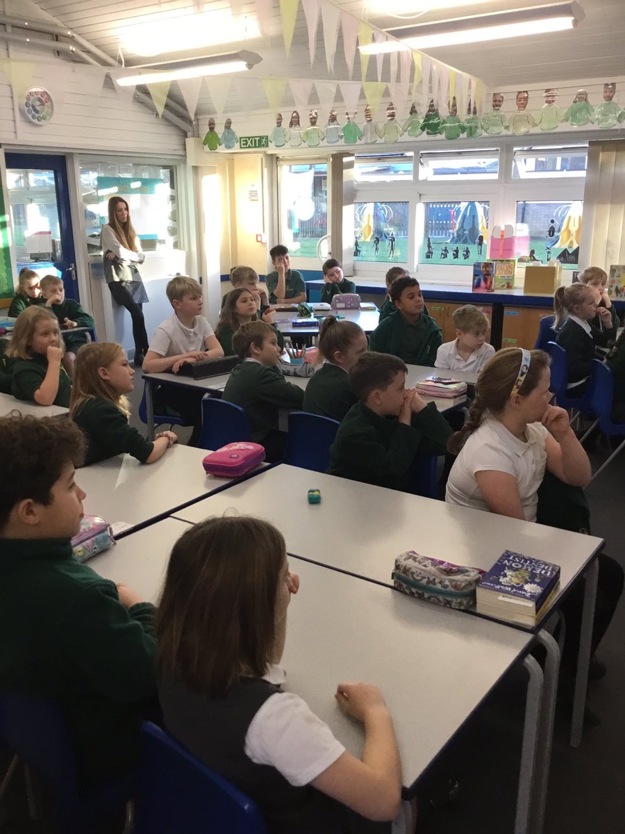 TickfordPark's tweet photo. Thank You to all our lovely volunteers who took part in our Aspirations Morning!π The children had a fantastic and eye-opening morningπ―π€ #tp4pshe #TPturquoise #TPperidot https://t.co/g5dzMFGRvK