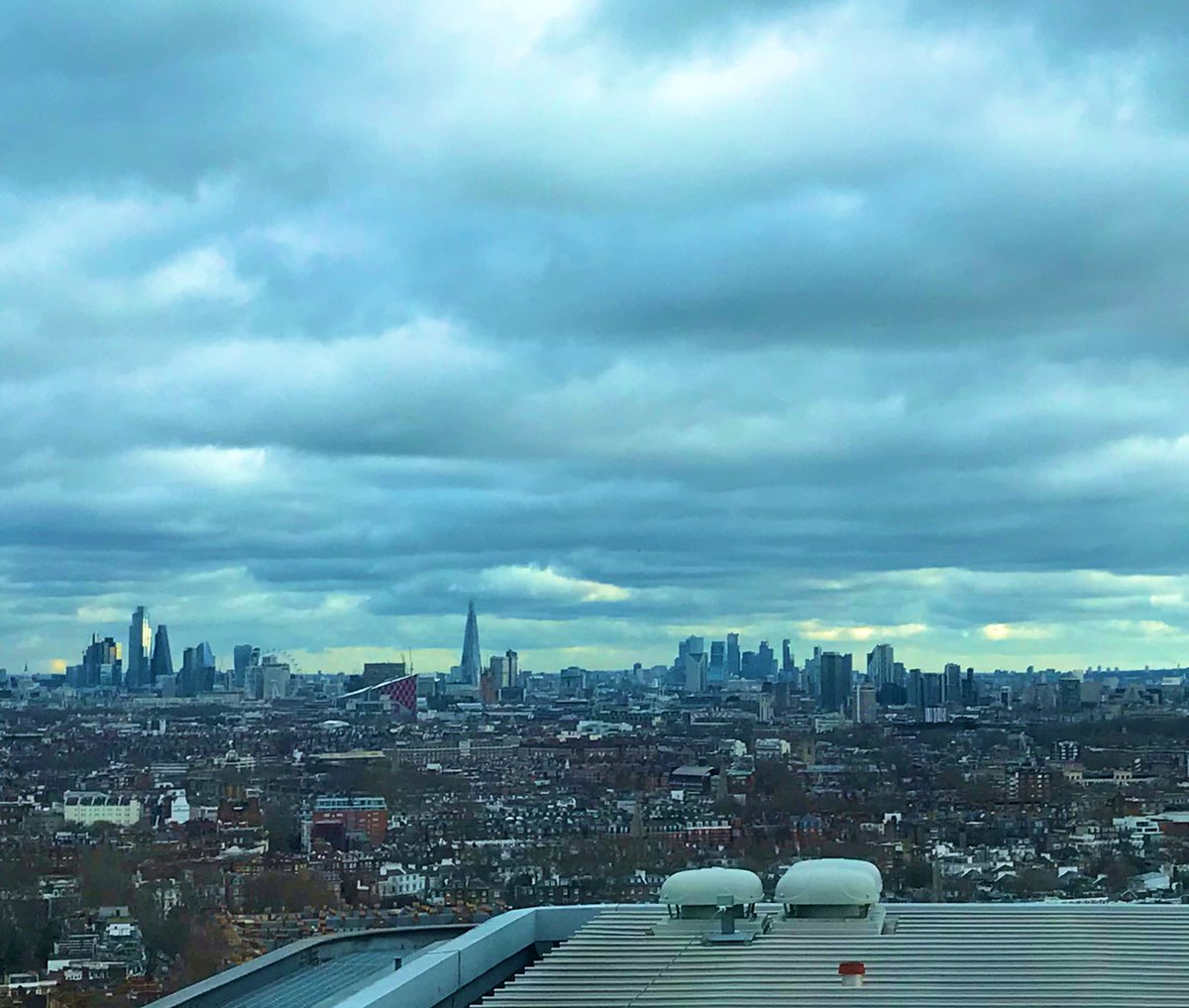 TRealityCzech's tweet image. It has been my privilege to finish my second week as PO Branch OCU Commander with a Commendation Ceremony to recognise my teams &amp;amp; individuals across the MPS.This mornings theme was the work delivering world class policing at the April XR protest in our great city.#pride #thankyou