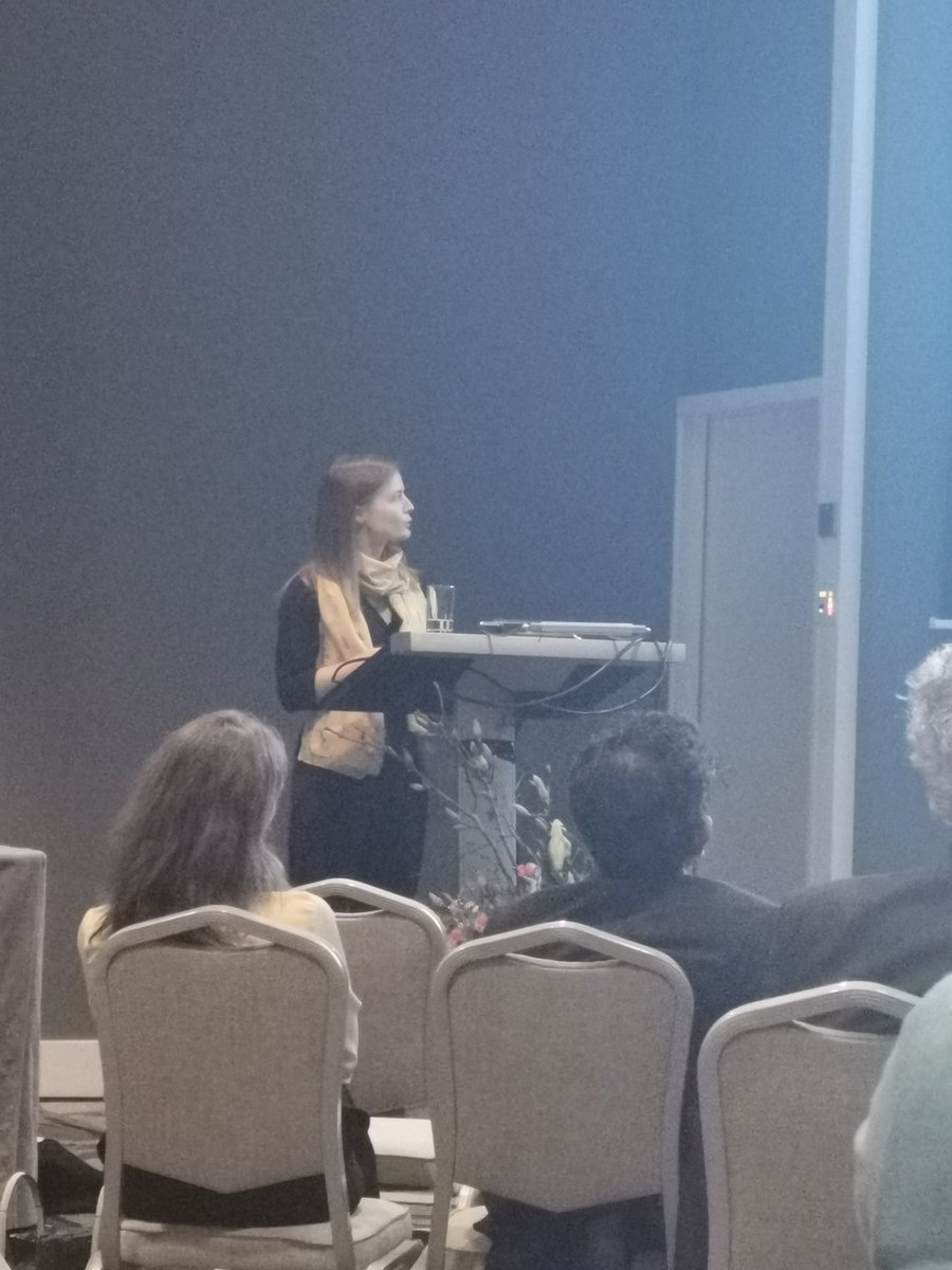 hooge_jan's tweet photo. @amphora_eu Sophie Heymans just gave a fantastic talk on droplet vaporisation through proton interaction at the bubble meeting in Rotterdam! https://t.co/eQn7w0GuSL