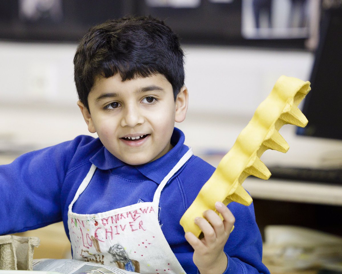 LHSPrep's tweet photo. Our early morning #Splodgers Club was back in full swing today. We are making faces using egg boxes! #creative #messy #fun #letyourimaginationgo
📸@Mand_davies5 https://t.co/OXqJjzFDvI