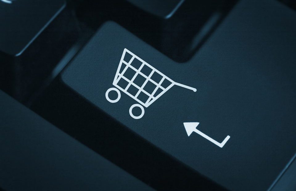 E-ticaret Sitesi ürünü gönderemiyorsa ne yapmalı? 
tuketici.info/e-ticareti-uru…