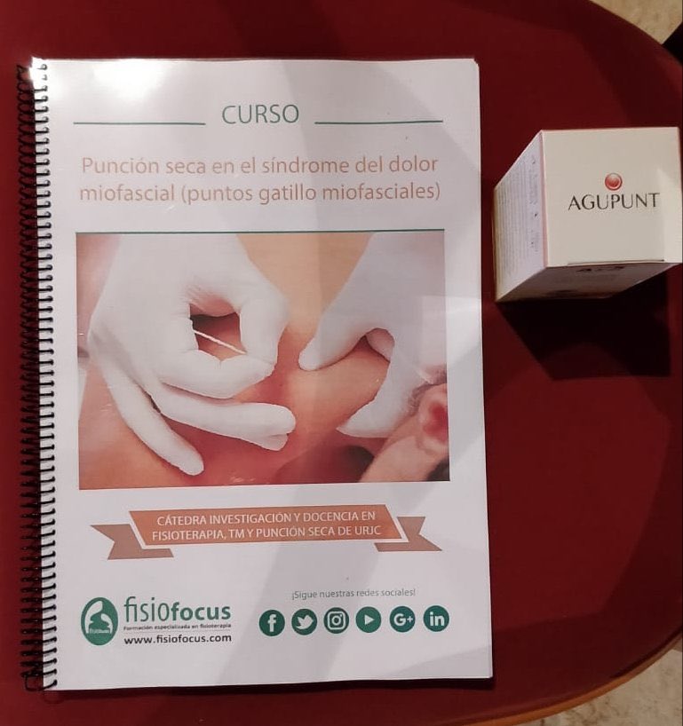 agupunt's tweet photo. Iniciamos el año con los cursos impartidos por @fisiofocus en Barcelona y Oviedo. Patrocinado por @agupunt con las agujas de punción seca APS 🇬🇧We begin 2020 with courses @fisiofocus in Barcelona and Oviedo. Sponsored by @agupunt with APS dry needling needles #apsneedles #apse4 https://t.co/bfaeMgqd5q